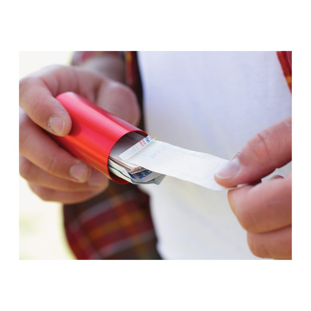 COGHLANS Aluminium Kapsel mit Karabiner - Aufbewahrungskapsel 100 % wasserdicht