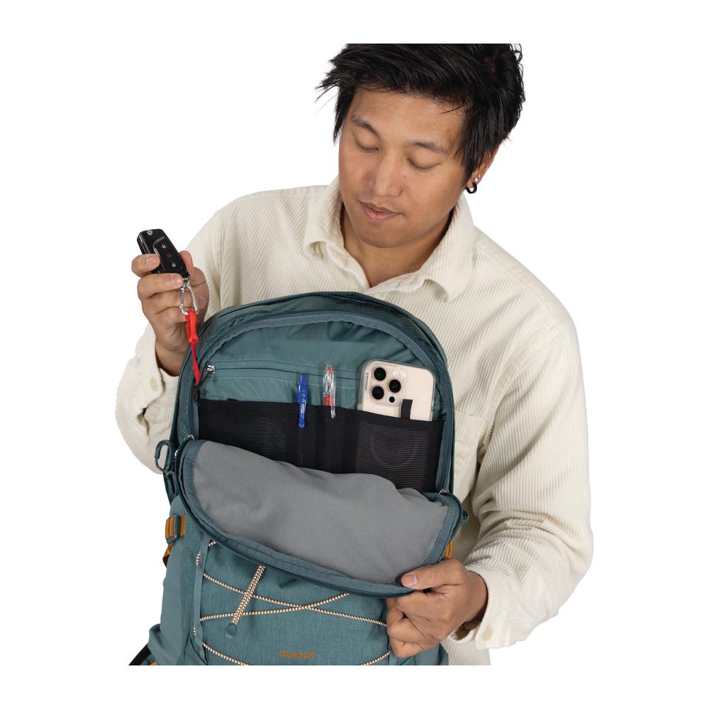 OSPREY Quasar 26 - Alltagsrucksack mit Laptopfach