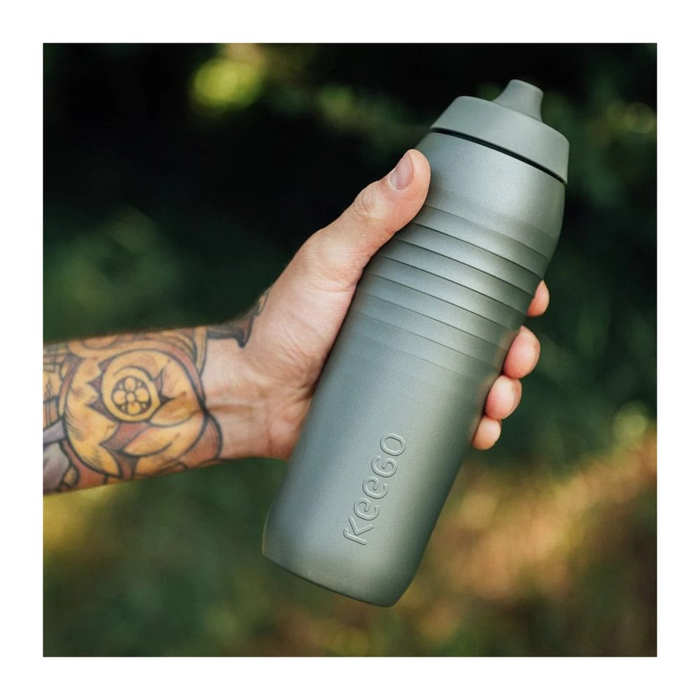 FIDLOCK Keego Bottle 750 - Sporttrinkflasche geschmacksneutral, zusammendrückbar